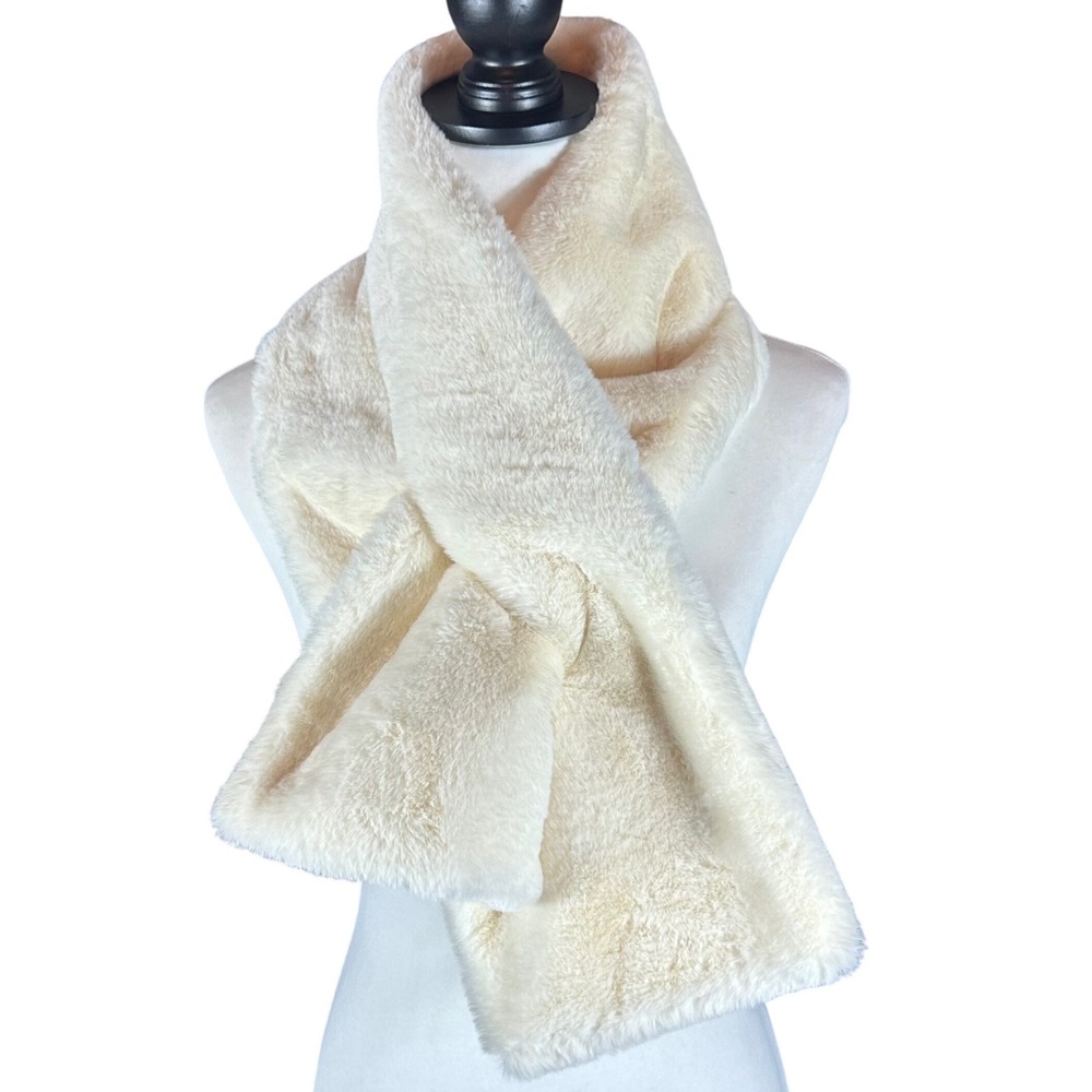 Apparis Faux Fur Scarf NWT Women NS Cream Vegan Winter Wrap F20107CM